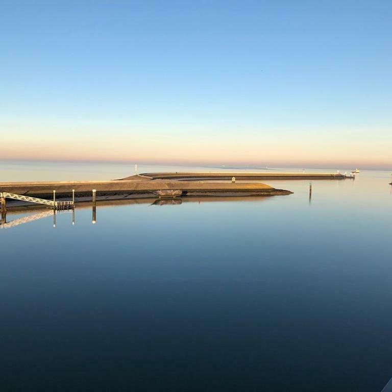 Slapen In Een Trechter Harlingen Exteriér fotografie